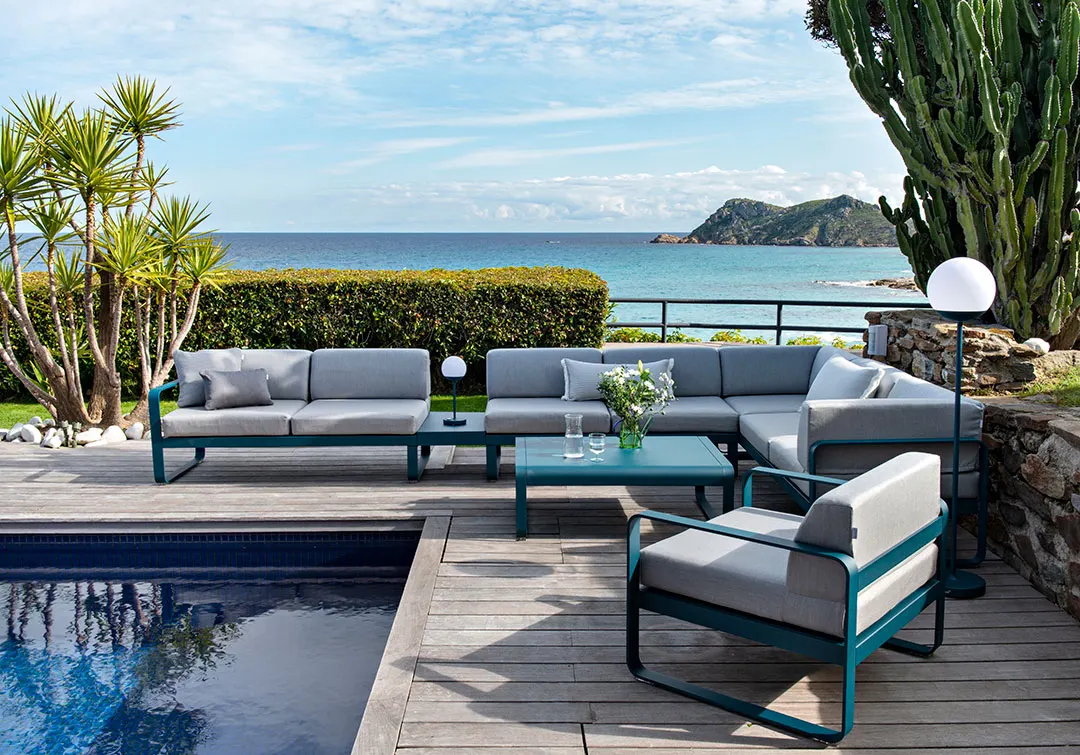 Fermob Outdoor Loungemöbel auf Terrasse